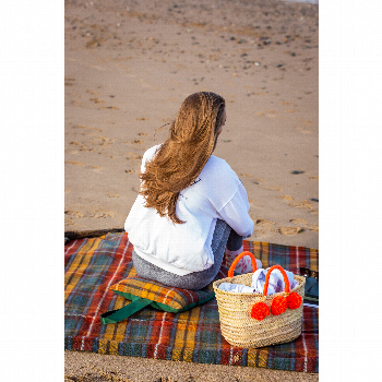 Фото английского пледа Шерстяной плед с непромокаемой подкладкой и подушка Picnic - Buchanan. Пледы из овечьей шерсти..