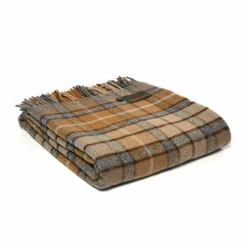 Фото английского пледа Шотландский шерстяной плед Tartan - Natural Buchanan. Пледы из овечьей шерсти..